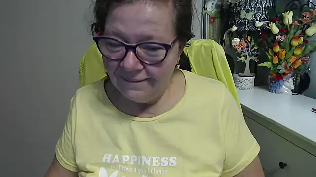 Adelewildx online show from 03-12-26, 04:40