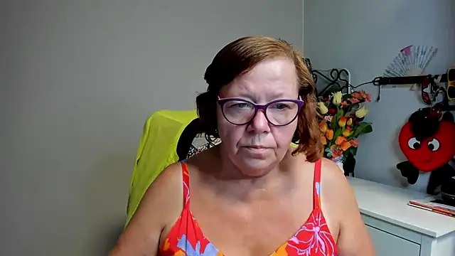 Snapshot of Adelewildx chatting on 06-29-26, 01:23 Adelewildx online show from 06-29-26, 01:23