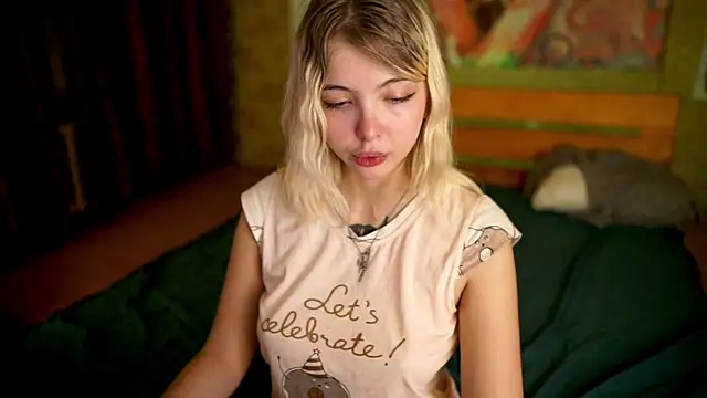 Allison Cuty online show from 10-17-25, 08:44