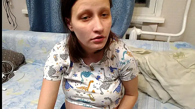 Snapshot of alisacucumber chatting on 01-31-25, 07:18 alisacucumber online show from 01-31-25, 07:18