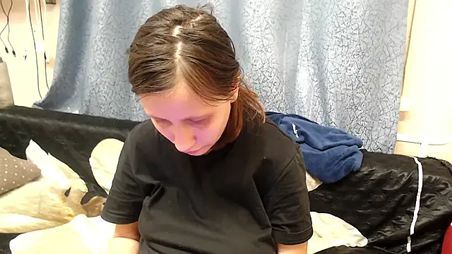 Snapshot of alisacucumber chatting on 03-02-25, 08:07 alisacucumber online show from 03-02-25, 08:07