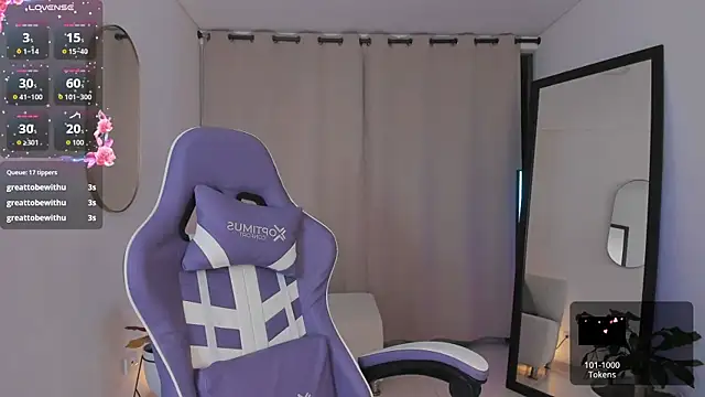 roxie gates  online show from 01-06-26, 02:26