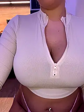 Liiaa online show from 12-17-25, 10:10