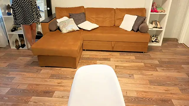 Snapshot of CaringSophie chatting on 11-23-25, 10:04 CaringSophie online show from 11-23-25, 10:04