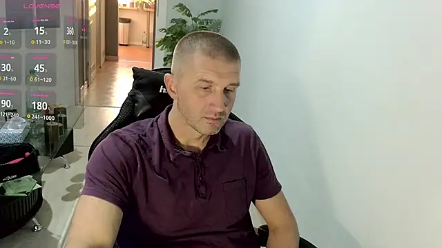 Snapshot of Maribor chatting on 10-03-25, 05:15 Maribor online show from 10-03-25, 05:15