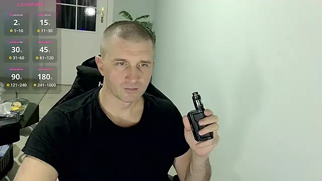 Snapshot of Maribor chatting on 11-18-25, 10:14 Maribor online show from 11-18-25, 10:14