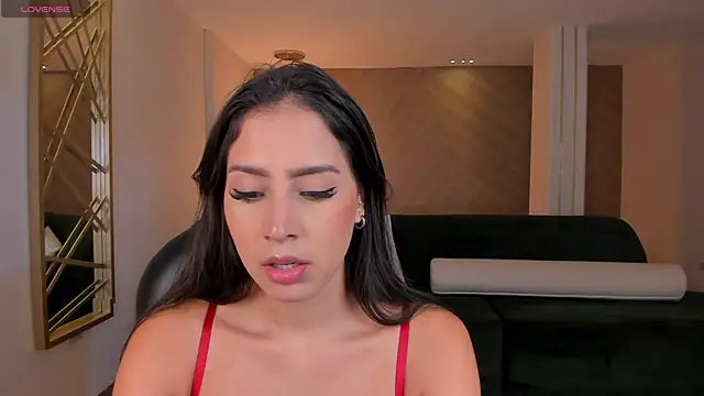 Snapshot of BrennaWalker chatting on 02-14-25, 03:33 BrennaWalker online show from 02-14-25, 03:33