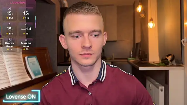 Snapshot of Marvelboy_ chatting on 10-24-25, 09:44 Marvelboy online show from 10-24-25, 09:44