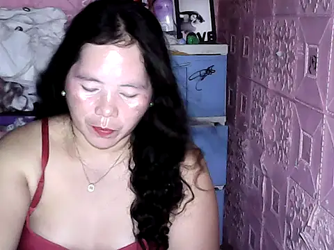 hotpusie 4u online show from 03-05-26, 04:47