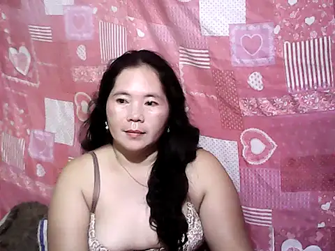 hotpusie 4u online show from 05-27-26, 07:11