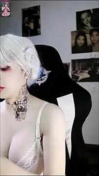 candy cola online show from 01-08-26, 05:26