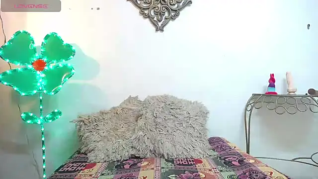 Snapshot of SexyKataShow chatting on 11-15-25, 05:16 SexyKataShow online show from 11-15-25, 05:16