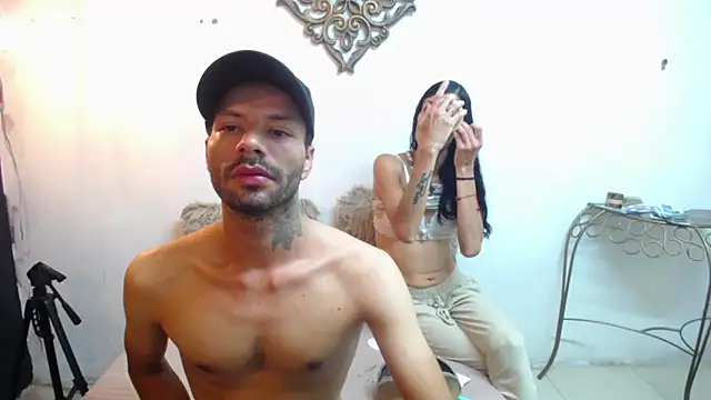 Snapshot of SexyKataShow chatting on 12-14-25, 12:21 SexyKataShow online show from 12-14-25, 12:21