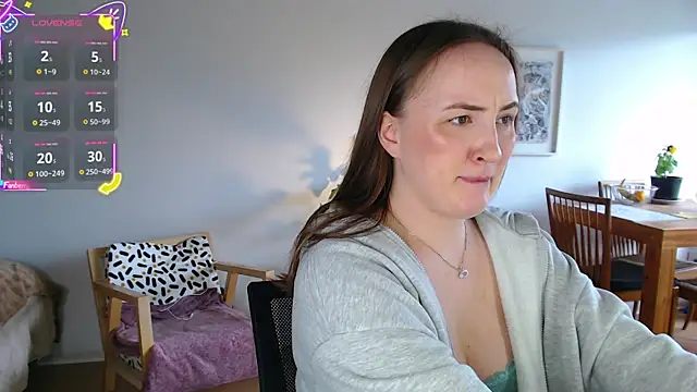 Black Eva  online show from 09-27-25, 05:18