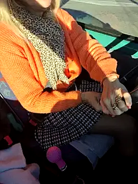 Snapshot of Nathotsexy1 chatting on 12-26-24, 09:11 Nathotsexy1 online show from 12-26-24, 09:11