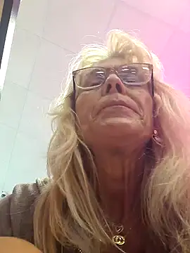 Snapshot of Nathotsexy1 chatting on 01-14-25, 02:22 Nathotsexy1 online show from 01-14-25, 02:22