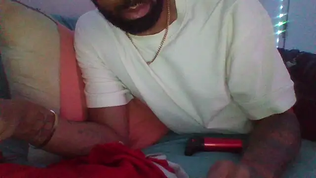 Snapshot of nastynikkabx chatting on 02-11-26, 10:37 nastynikkabx online show from 02-11-26, 10:37