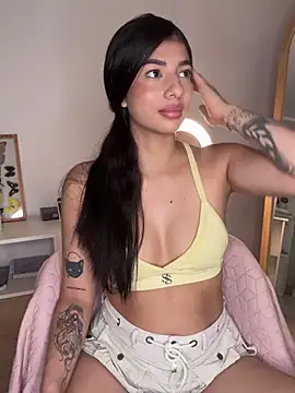 Veronica ar online show from 04-12-26, 03:11