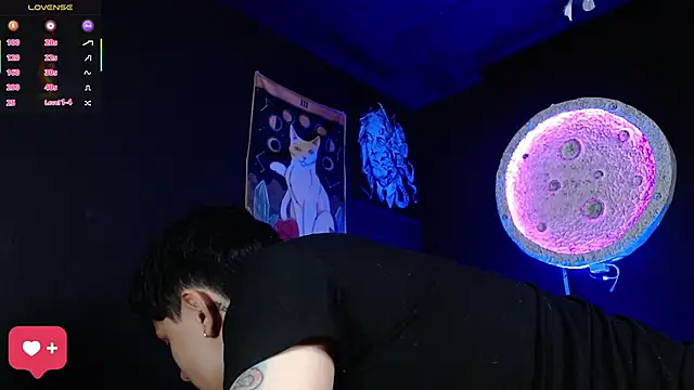 girl intense444 online show from 03-27-26, 01:22