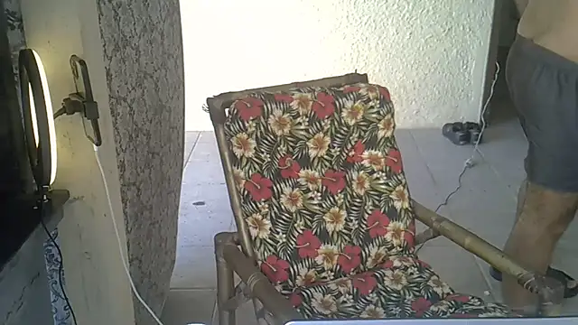 MILITARS online show from 12-18-25, 06:58