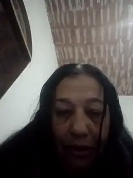 Snapshot of catdool chatting on 06-11-26, 12:32 catdool online show from 06-11-26, 12:32