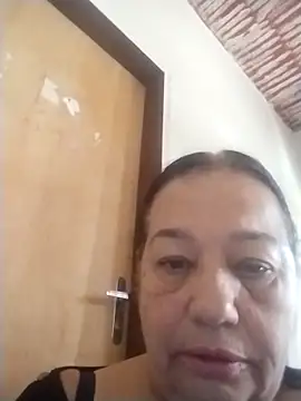 Snapshot of catdool chatting on 06-17-26, 03:35 catdool online show from 06-17-26, 03:35