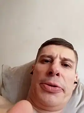 Snapshot of TJEMOKA chatting on 11-28-25, 11:24 TJEMOKA online show from 11-28-25, 11:24