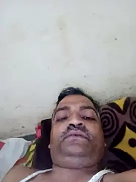 RandomSitcom online show from 04-18-26, 02:04