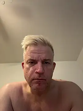 Snapshot of Dragonnyc@xh chatting on 11-26-25, 09:32 Dragonnycxh online show from 11-26-25, 09:32