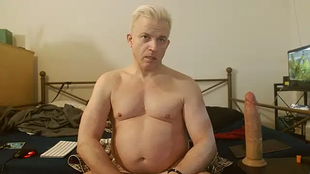 Snapshot of Dragonnyc@xh chatting on 01-13-26, 05:07 Dragonnycxh online show from 01-13-26, 05:07