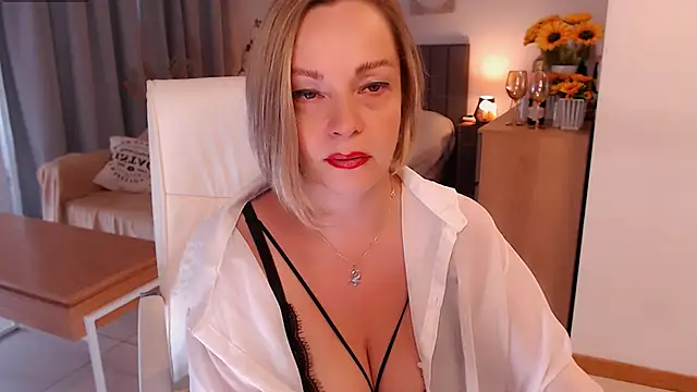 Tilly Eliot online show from 02-05-26, 08:57