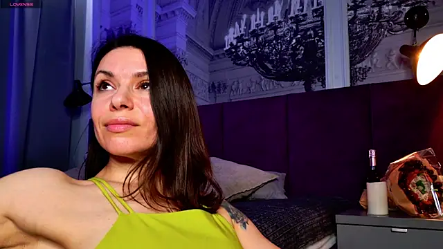 SofiaFoster  online show from 01-20-25, 02:14