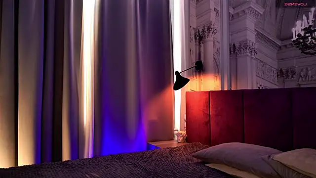 SofiaFoster  online show from 03-07-25, 02:12