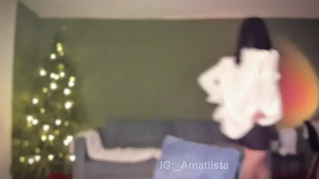 Snapshot of _Amatista chatting on 12-20-24, 01:14 Amatista online show from 12-20-24, 01:14