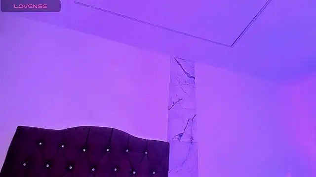 alysson 18 online show from 11-28-25, 01:25