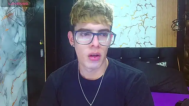 angel sexyevil online show from 01-14-26, 12:11