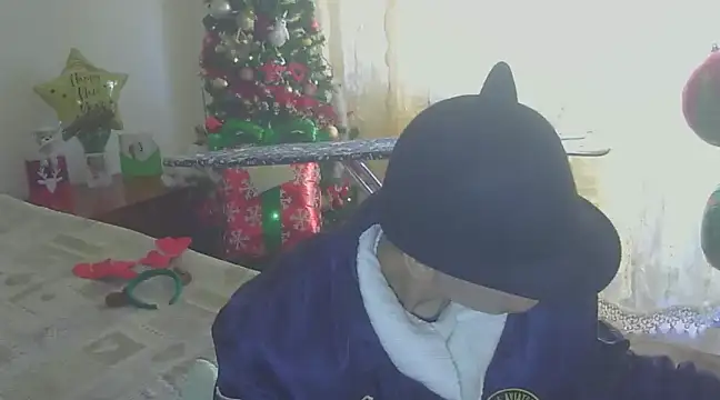 hotSANDRA STARR online show from 12-19-24, 06:45