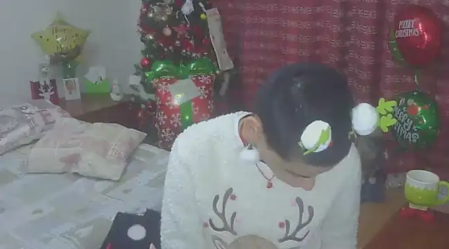 Snapshot of hotSANDRA_STARR chatting on 12-23-24, 02:07 hotSANDRA STARR online show from 12-23-24, 02:07