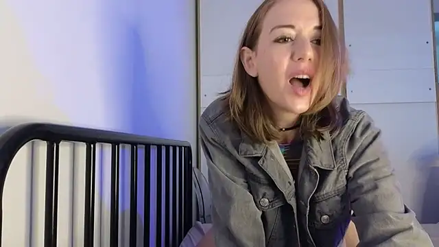 TopsyWilde online show from 03-29-26, 08:25