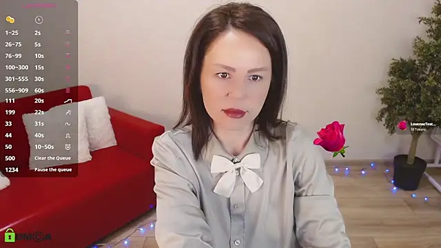 VickyGolden online show from 03-09-26, 05:11