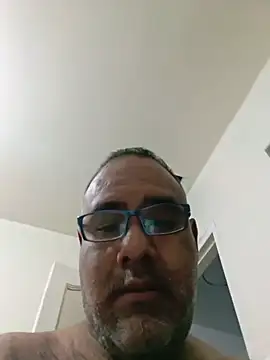Snapshot of PhillDrake11 chatting on 07-13-26, 03:42 PhillDrake11 online show from 07-13-26, 03:42