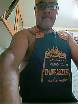 Snapshot of PhillDrake11 chatting on 07-22-26, 11:29 PhillDrake11 online show from 07-22-26, 11:29