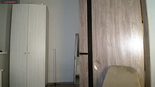 Snapshot of AliceTurnOn chatting on 03-16-26, 06:56 AliceTurnOn online show from 03-16-26, 06:56
