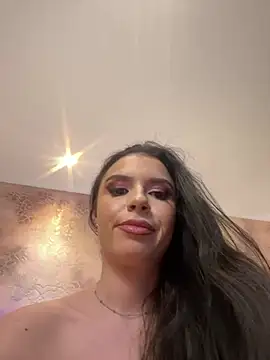 Snapshot of Natanniella chatting on 02-15-25, 05:09 Natanniella online show from 02-15-25, 05:09