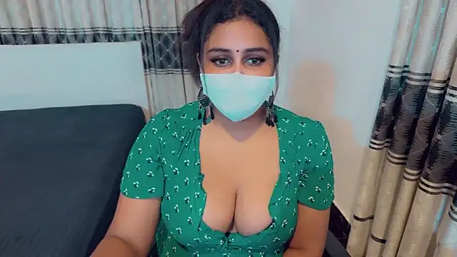 Snapshot of SonY_CaM chatting on 06-30-26, 10:05 SonY CaM online show from 06-30-26, 10:05
