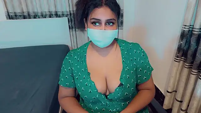 Snapshot of SonY_CaM chatting on 07-18-26, 10:52 SonY CaM online show from 07-18-26, 10:52