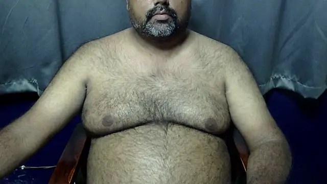 Snapshot of hairysubcub_70 chatting on 05-09-26, 08:08 hairysubcub 70 online show from 05-09-26, 08:08