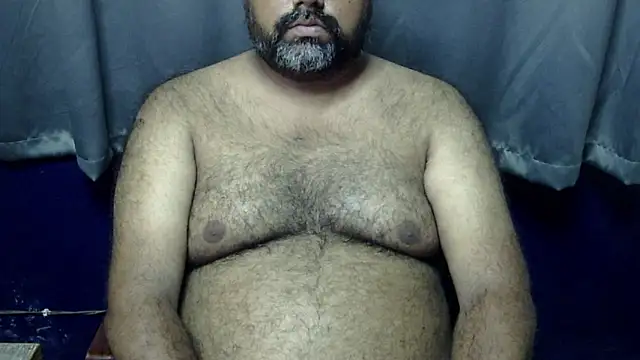 Snapshot of hairysubcub_70 chatting on 07-12-26, 07:21 hairysubcub 70 online show from 07-12-26, 07:21