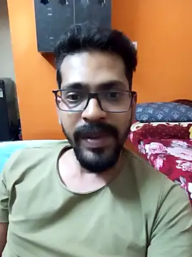 Snapshot of arhan3043 chatting on 12-06-24, 04:49 arhan3043 online show from 12-06-24, 04:49