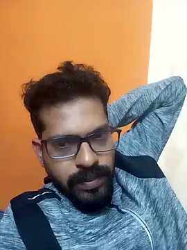 Snapshot of arhan3043 chatting on 12-14-24, 05:58 arhan3043 online show from 12-14-24, 05:58